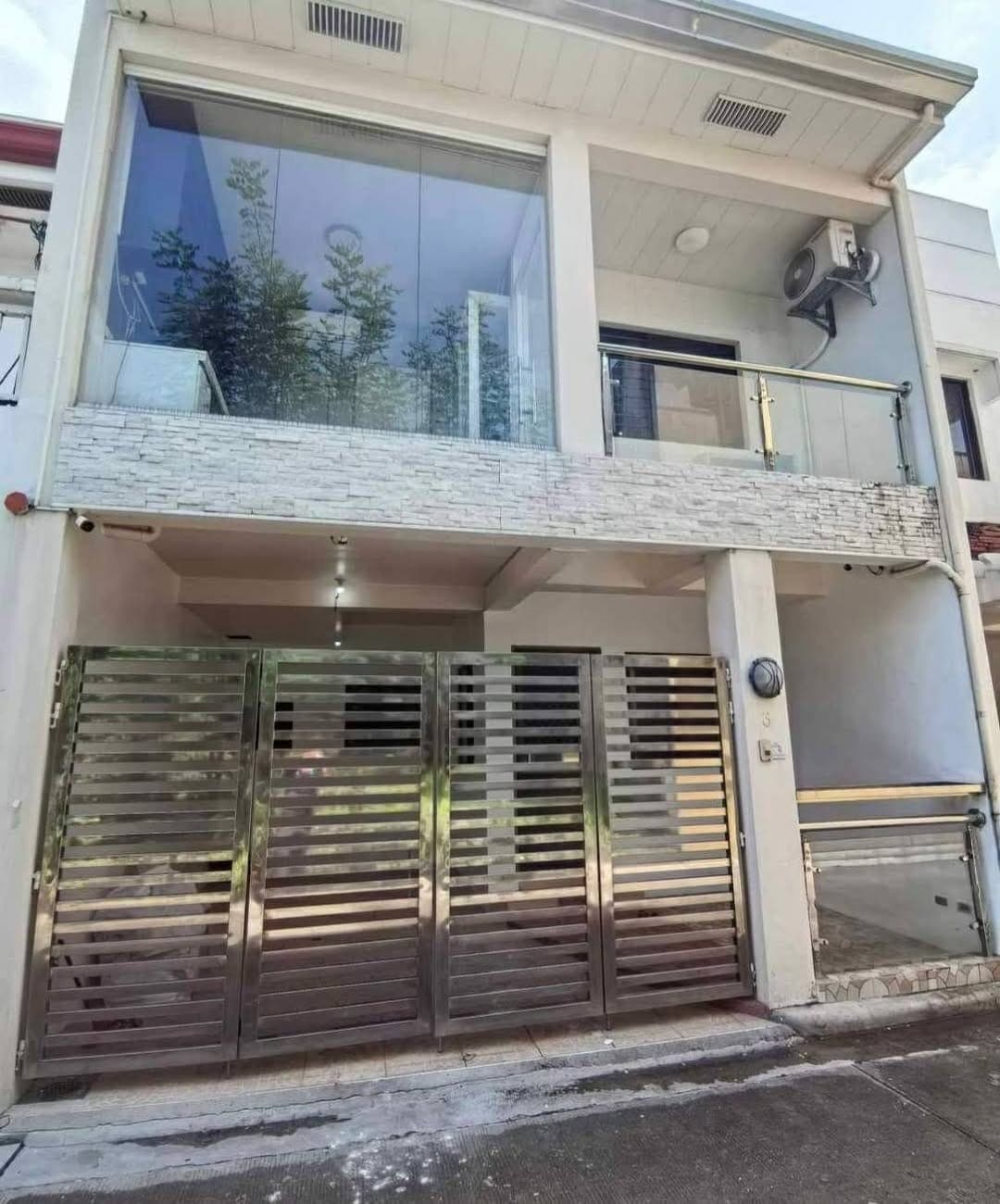 House for rent - photo 1
