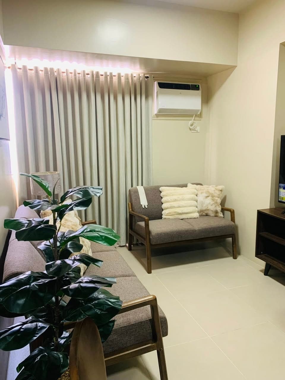 FOR RENT - AVIDA TURF TOWER 2 - photo 2