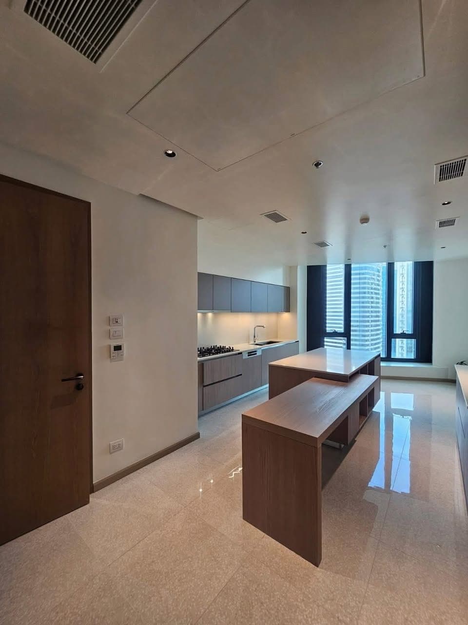 For Lease: Aurelia Residences – 3BR Signature Unit - photo 2