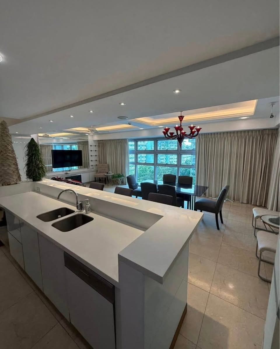 FOR LEASE Gardenbridge, One Serendra - photo 5