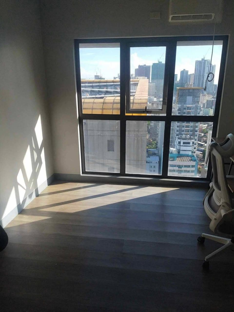 FOR RENT! - photo 1