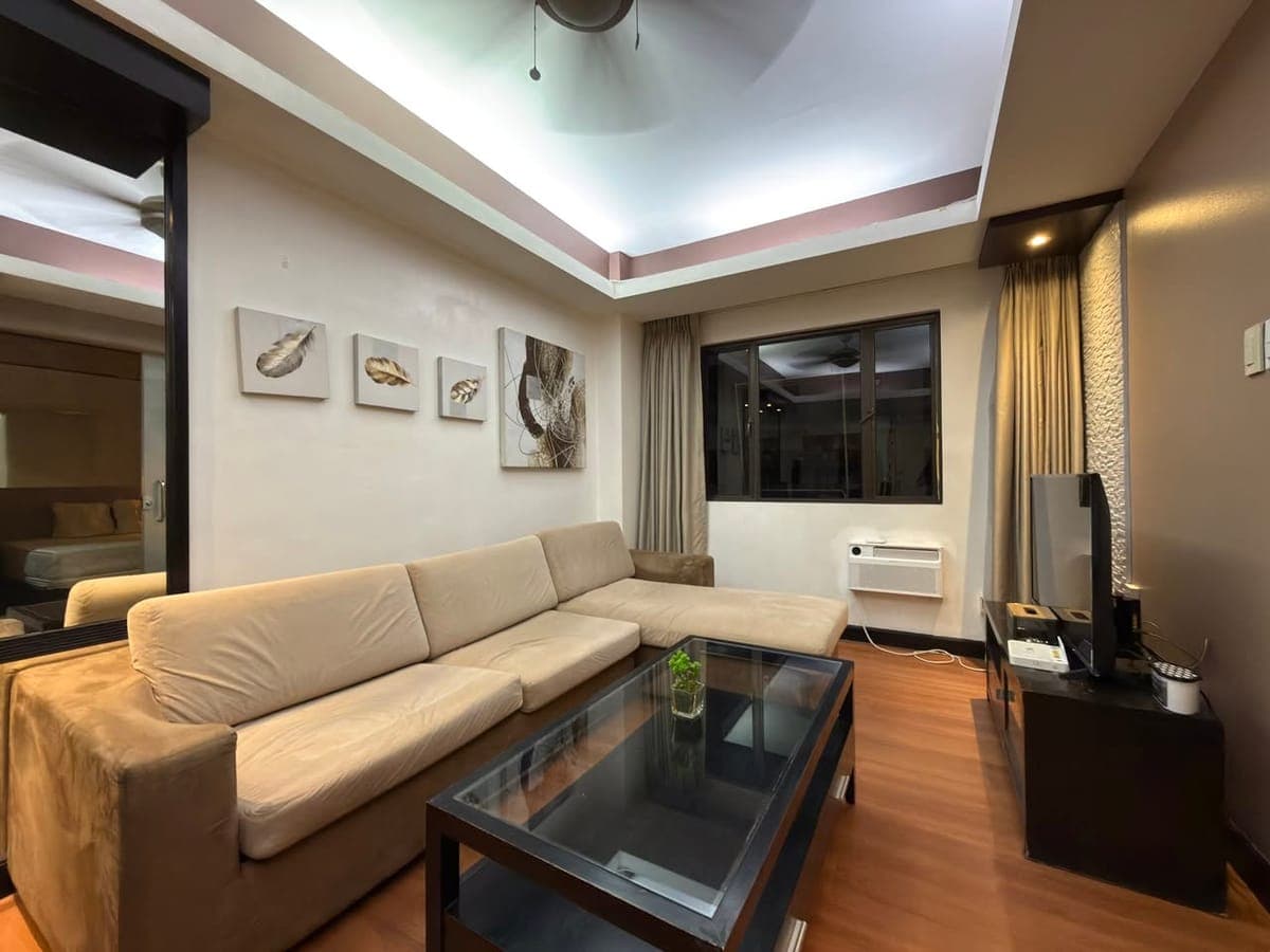 1BR for Lease in Forbeswood Heights BGC - photo 2