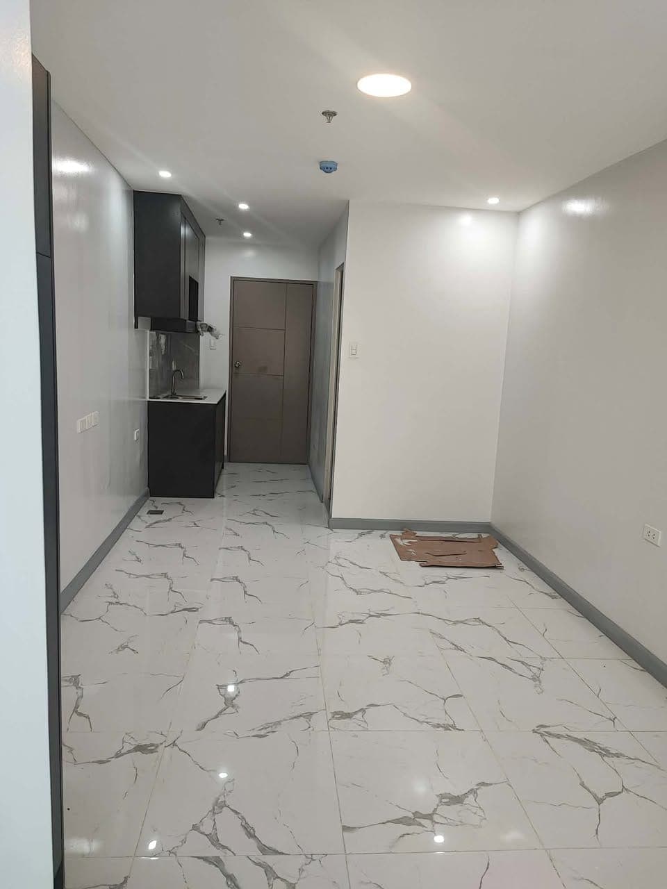 For Rent: Condominium Unit at Victoria Sports Tower 2 Building B(GMA Kamuning) - photo 4