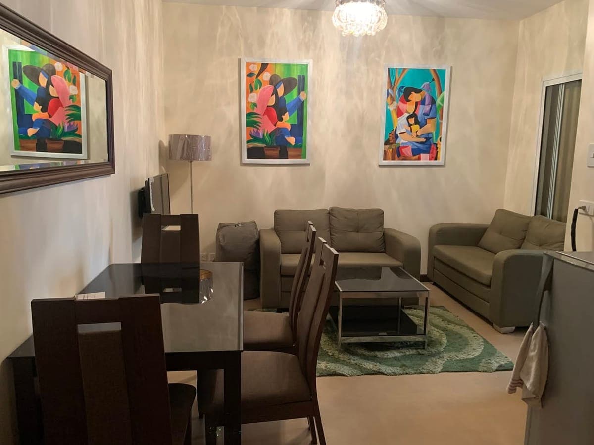 🏛️ FOR SALE / FOR RENT – Fully Furnished Condo Unit + Parking - photo 4