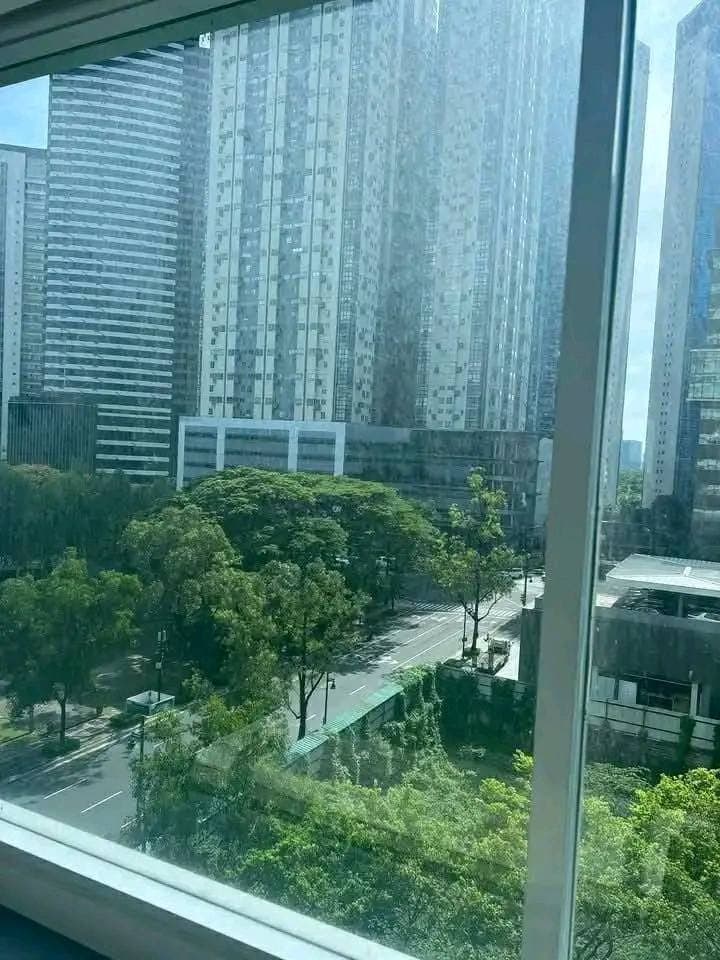 35K MONTHLY IN SEIBU  TOWER BGC‼️ - photo 3