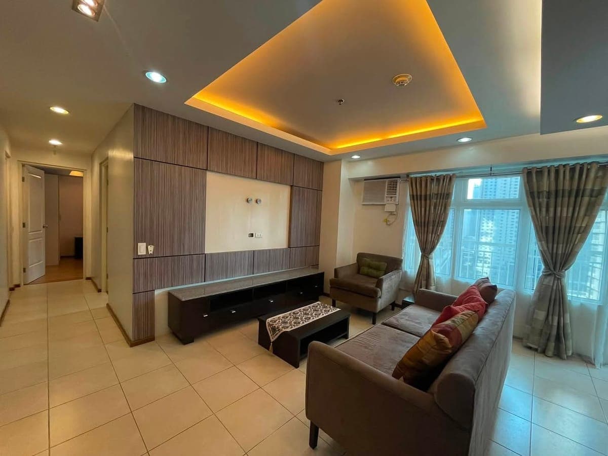 📍FOR LEASE in TWO SERENDRA, BGC - photo 2