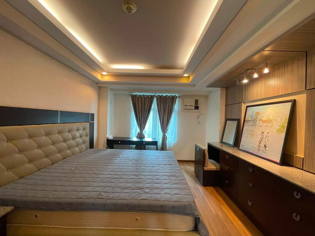 📍FOR LEASE in TWO SERENDRA, BGC - photo 4