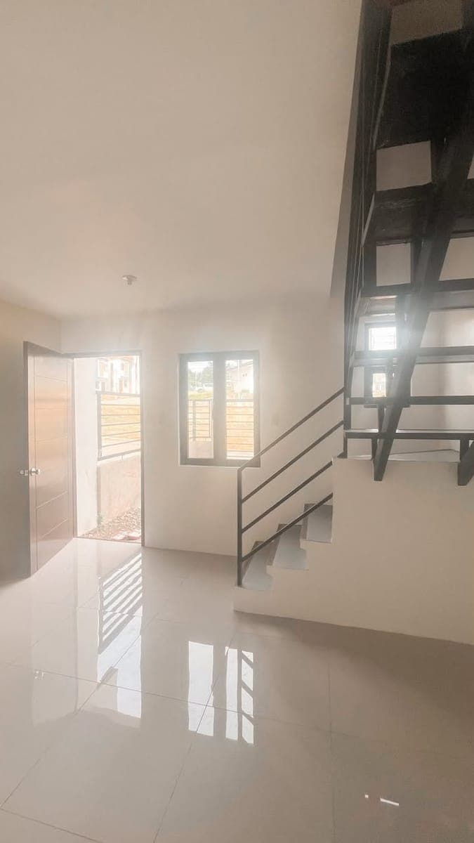 ✨ Looking for a cozy, secure, and affordable home in Uptown CDO? Your next home might be waiting for you!*🏡🔑 - photo 4