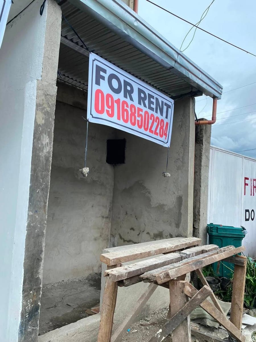 Space For Rent - photo 1