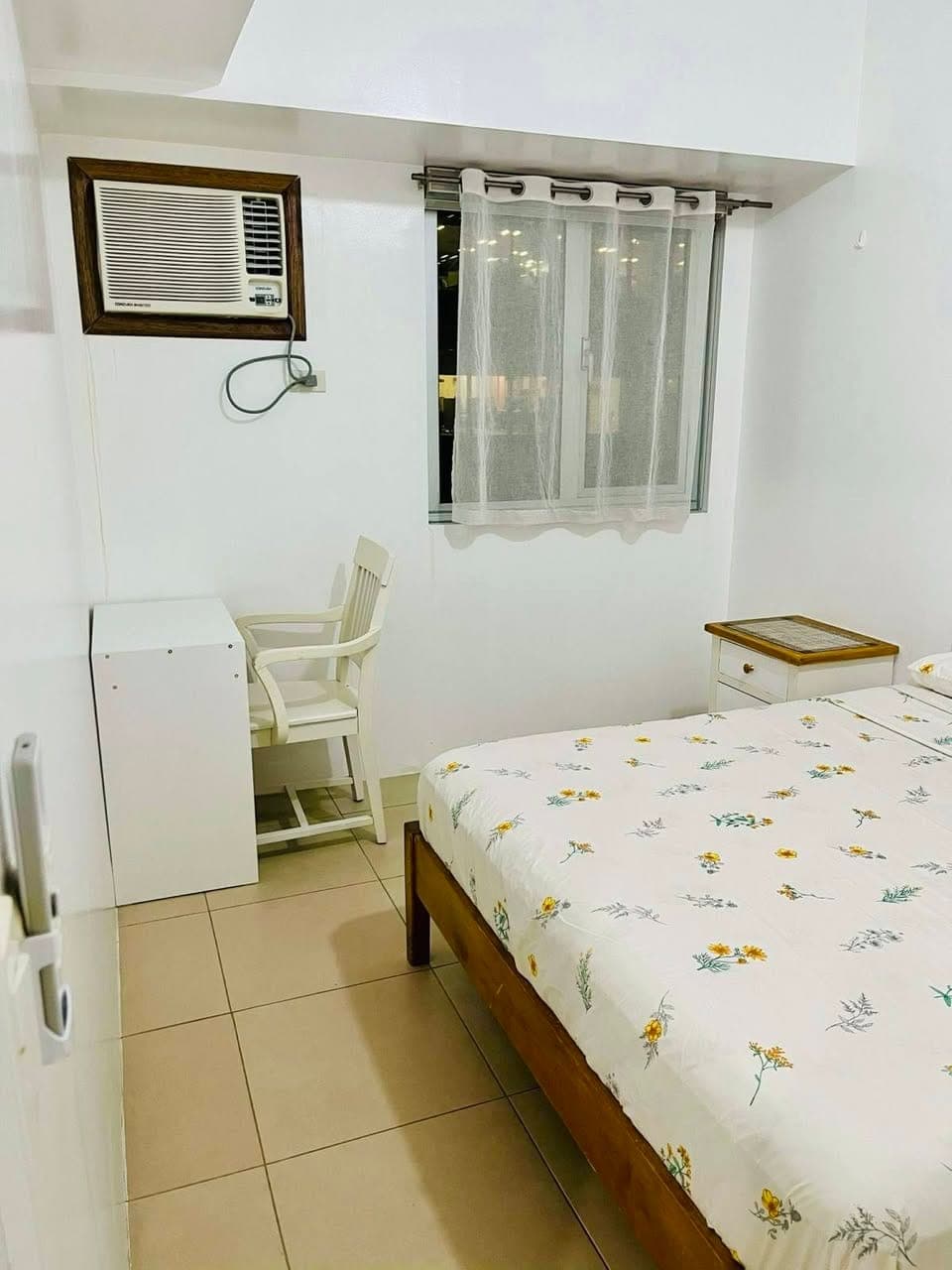 FOR LEASE! - photo 5