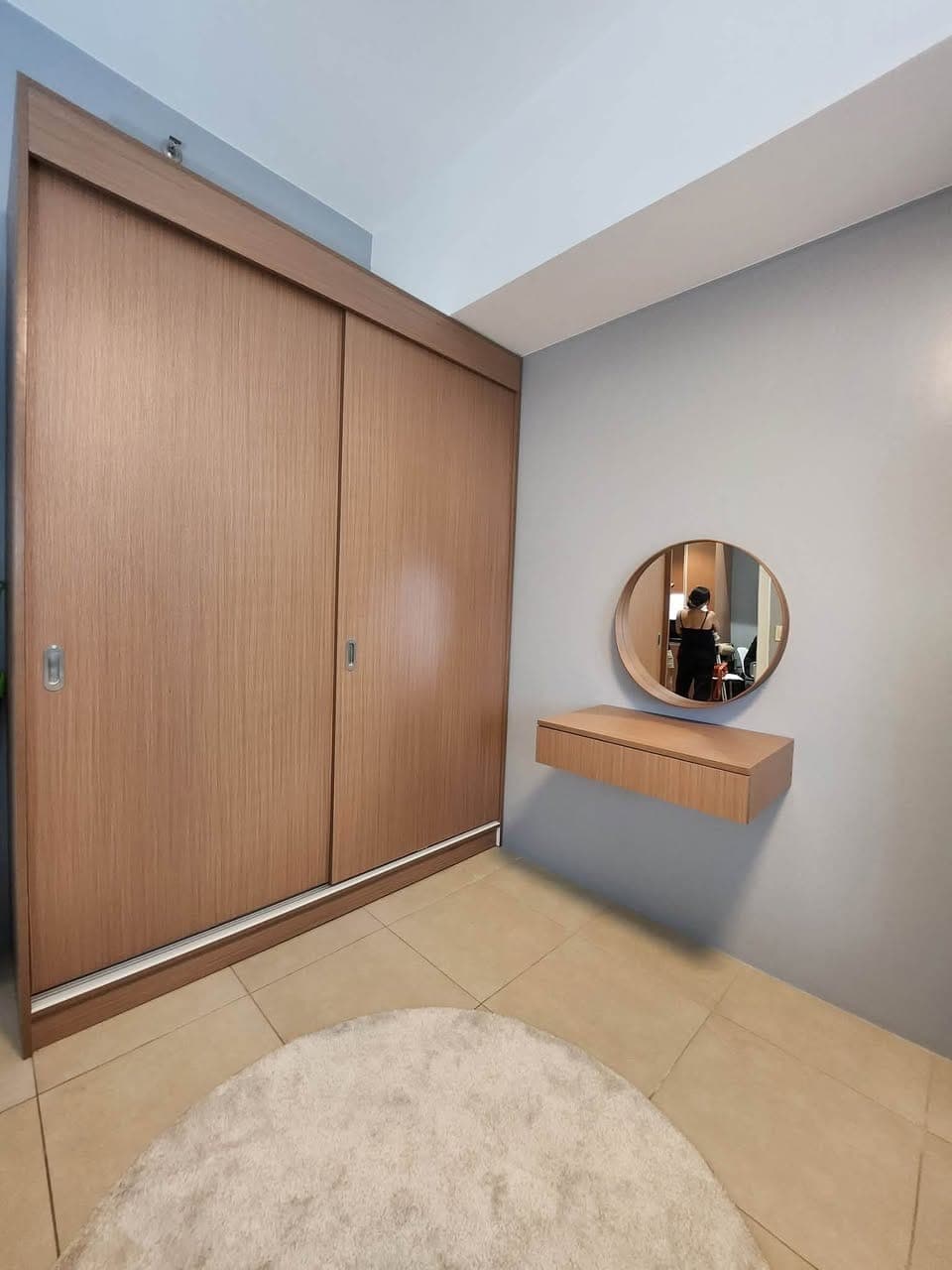 The convenience of being near everything! A drive-up condominium unit in Avida Towers at 34th, BGC✨ - photo 3