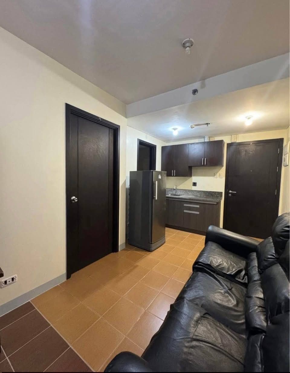 Rush Condo for Rent at Rochester Garden - photo 1