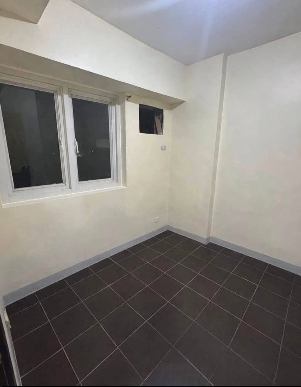 Rush Condo for Rent at Rochester Garden - photo 3