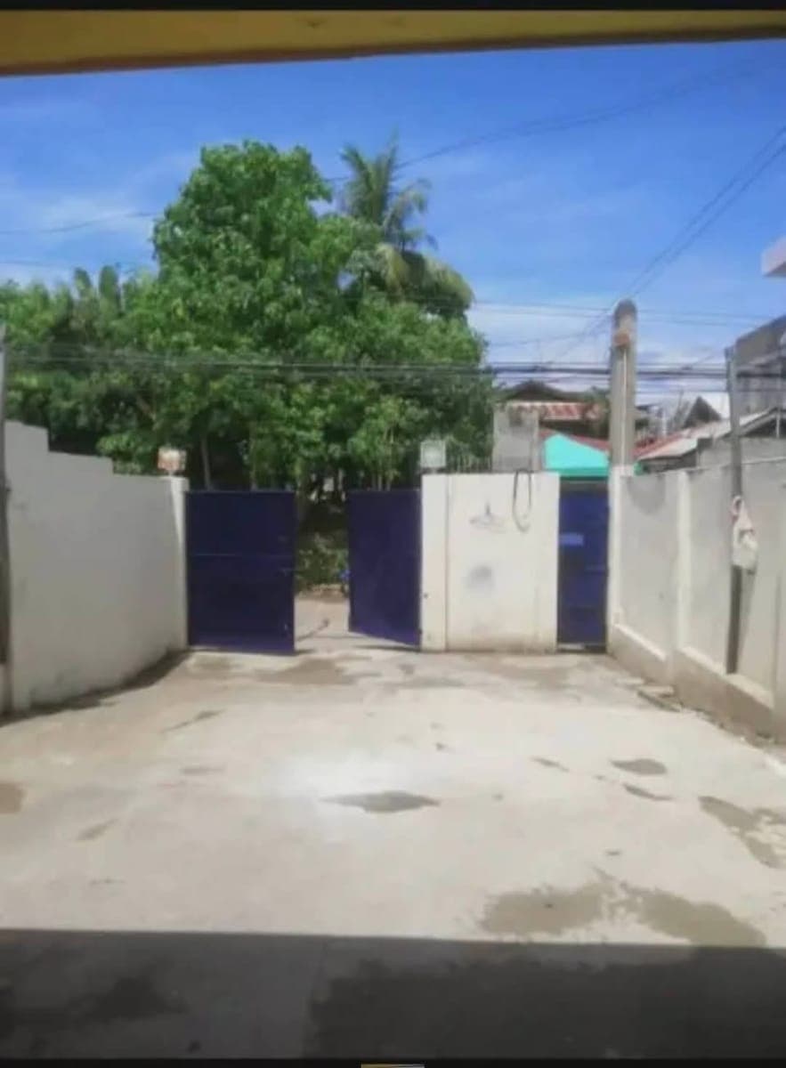 Townhouse for Rent - photo 3