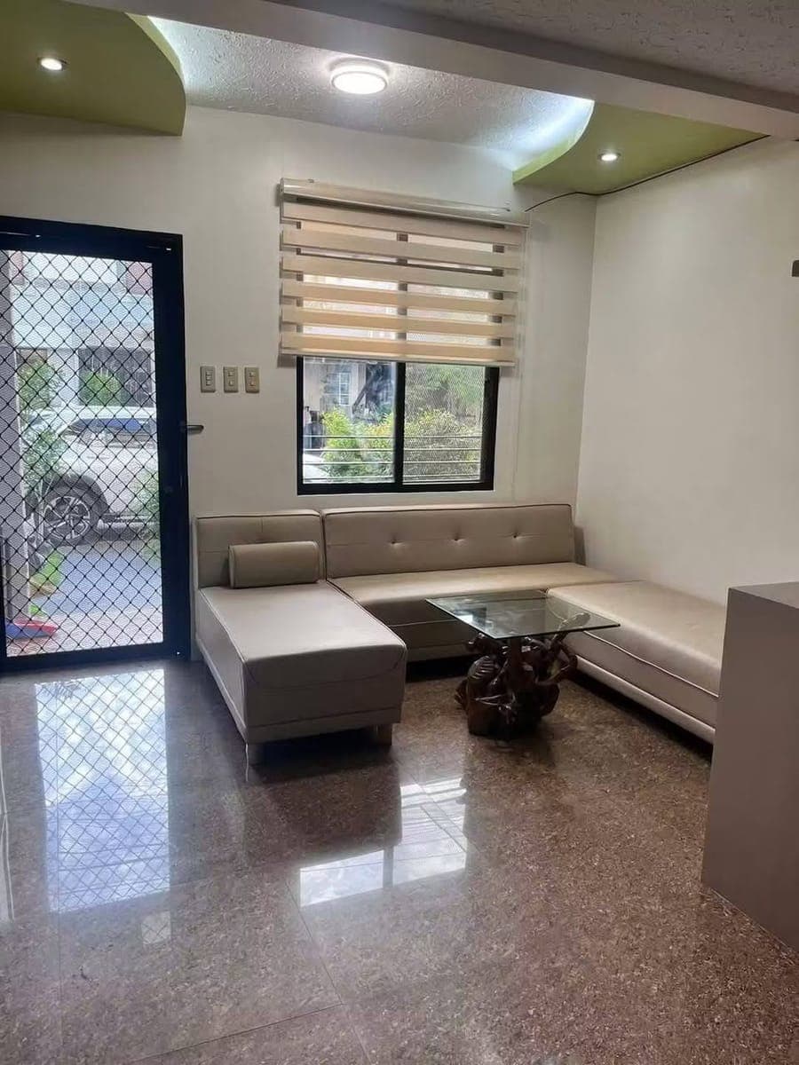 House For Rent‼️ - photo 3