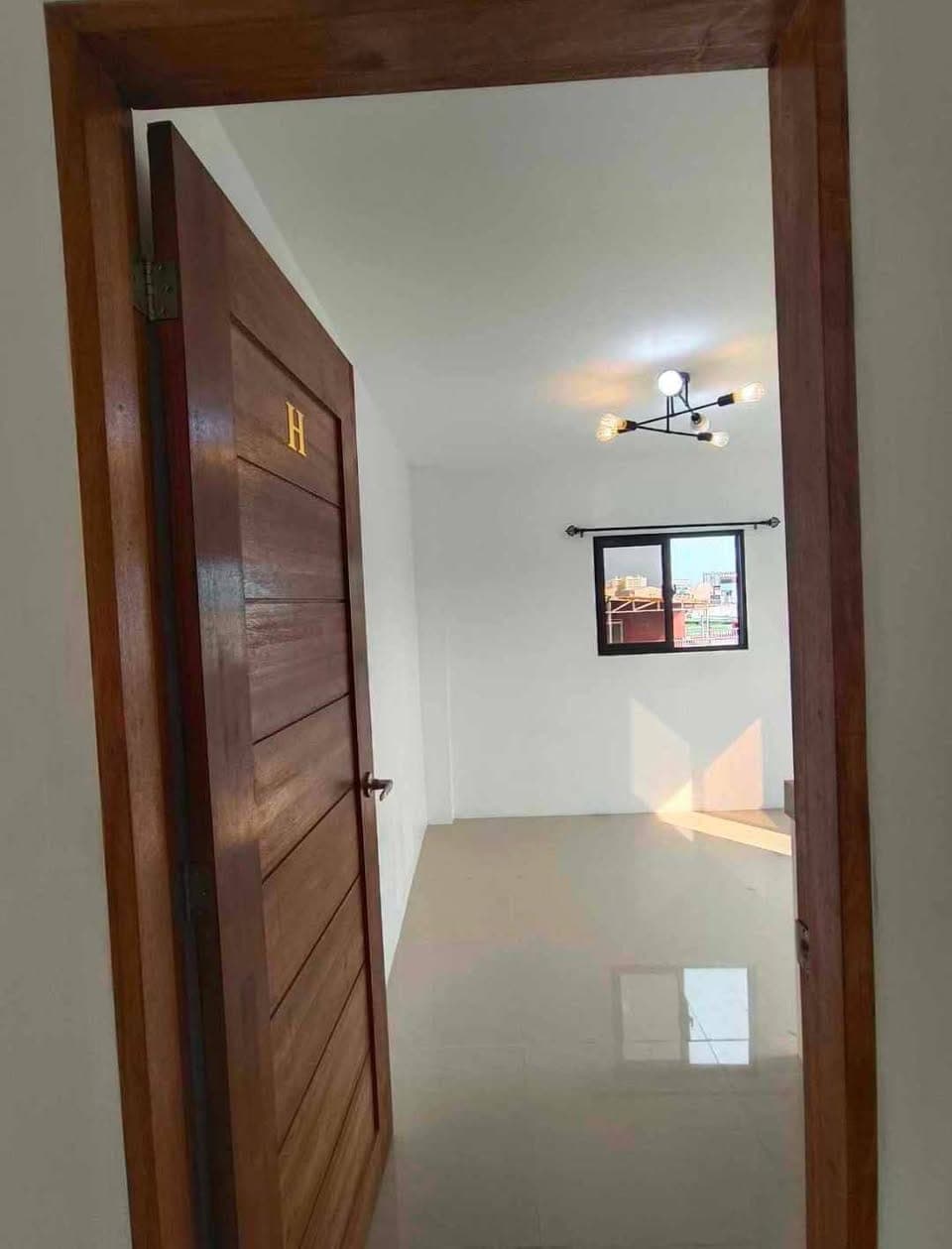 RENTED N PO! SALAMAT!!! - photo 1