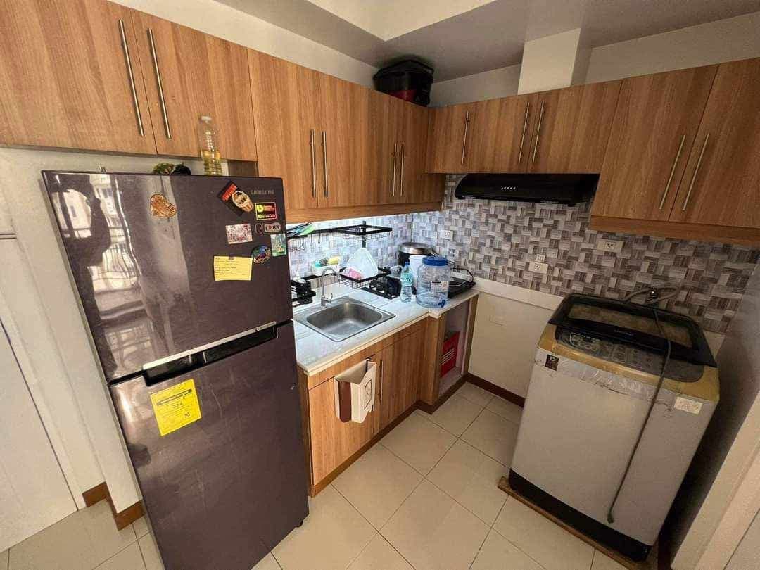 FOR RENT: Zinnia Towers 1BR loft type bed - photo 3
