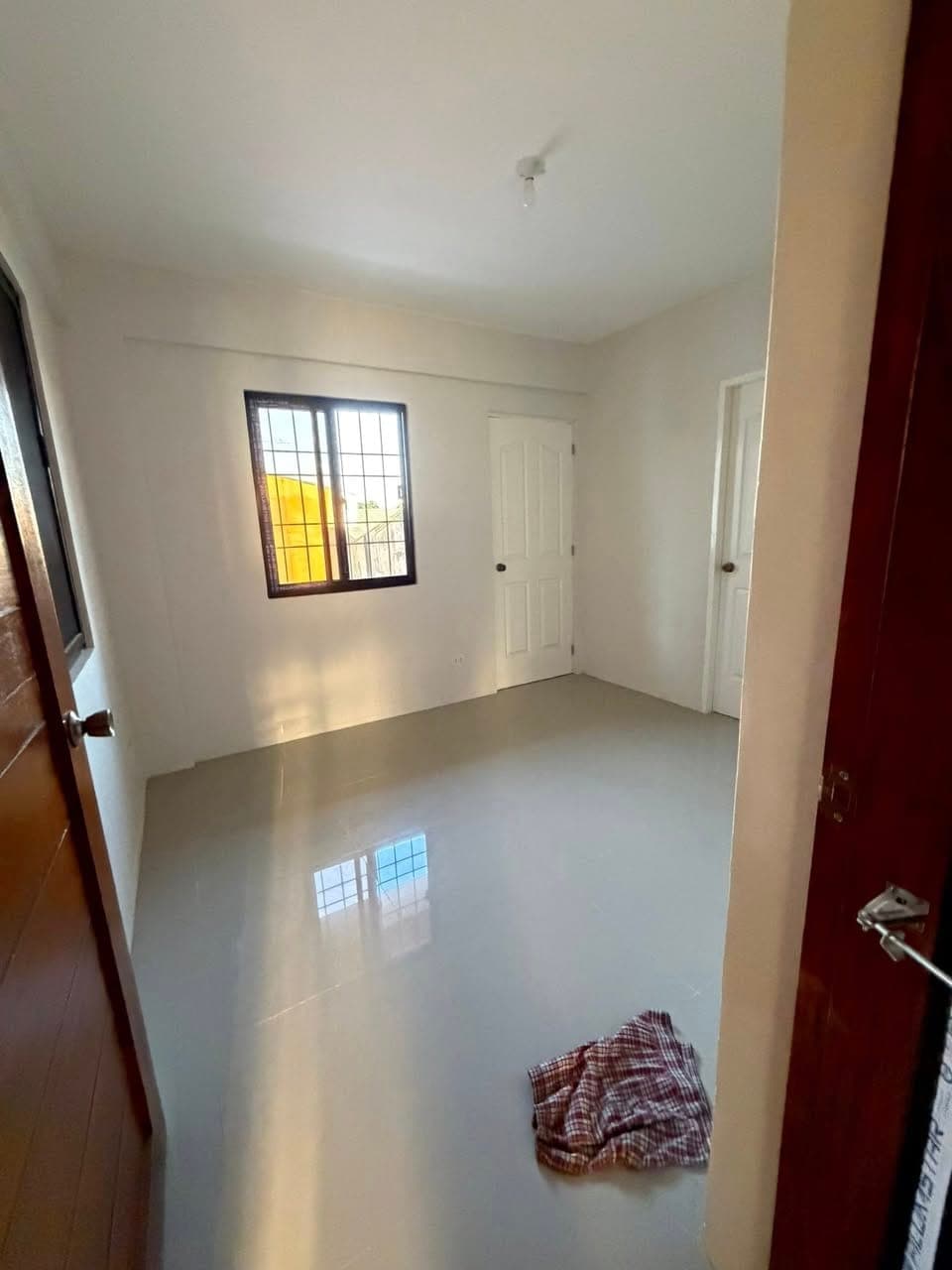 Newly built 2 bedroom apartment for rent (available 1 unit left 2nd floor) with own water and electricity meter. - photo 4