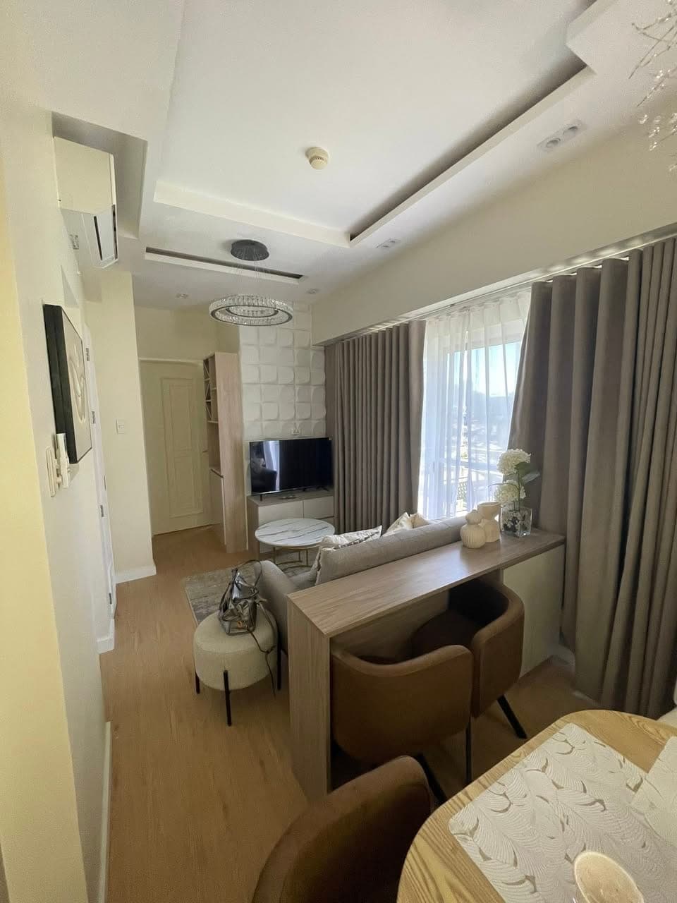 For Rent: - photo 1