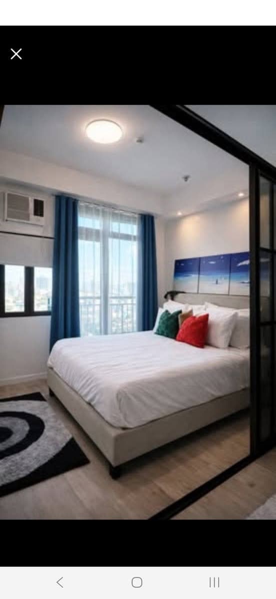 PTPA-for lease 25k neg per month HARBOUR PARK RESIDENCES 7minutes to Makati century mall perfect for couples - photo 3