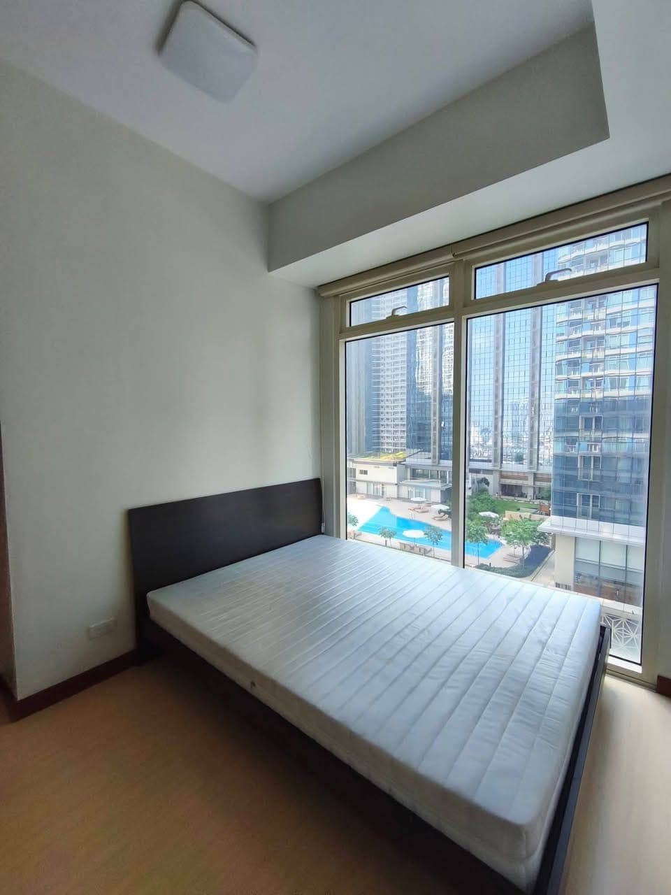 🌆 FOR LEASE: 1BR Unit – Central Park West, BGC - photo 1
