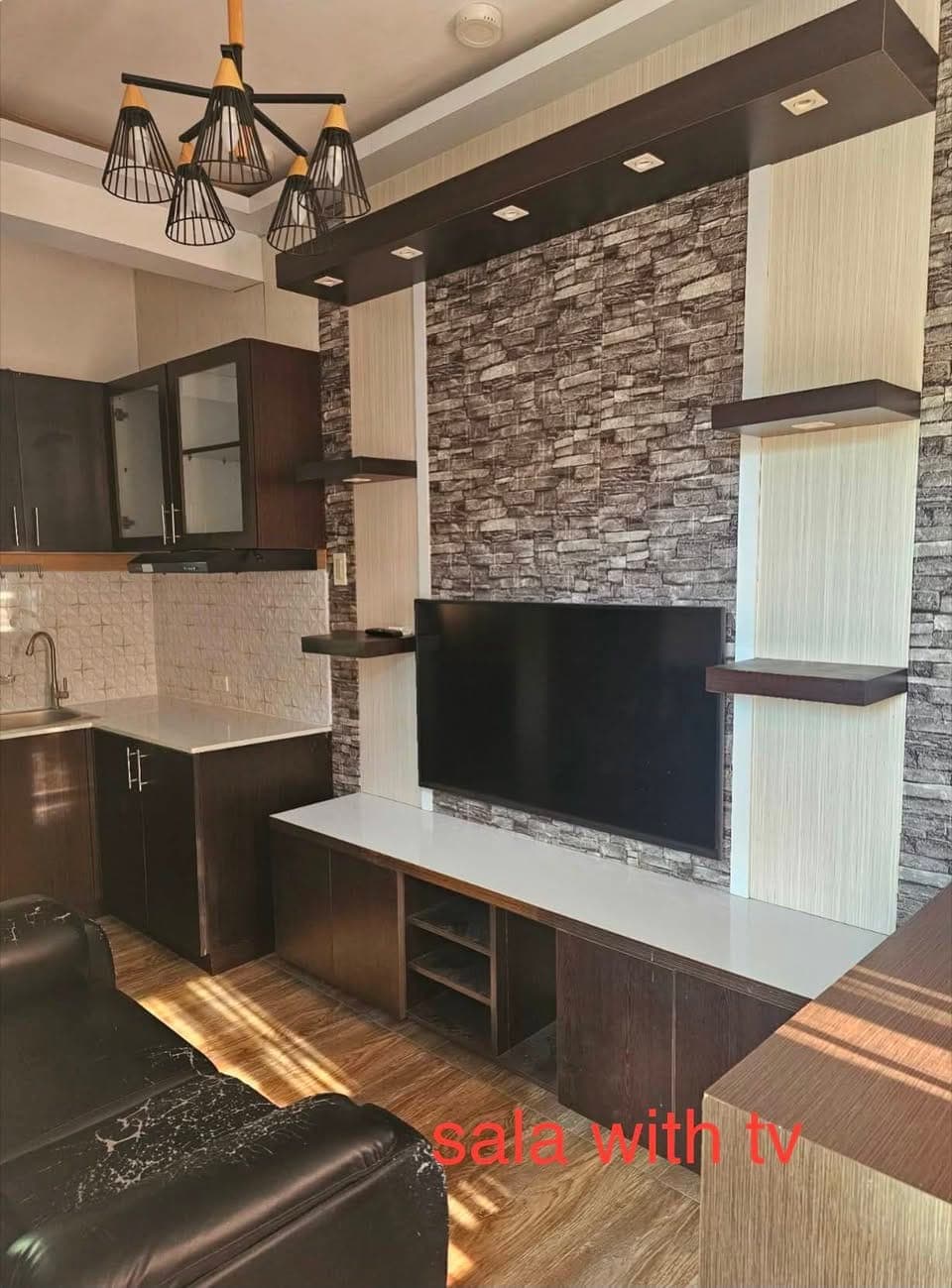 Apartment for Rent: - photo 1