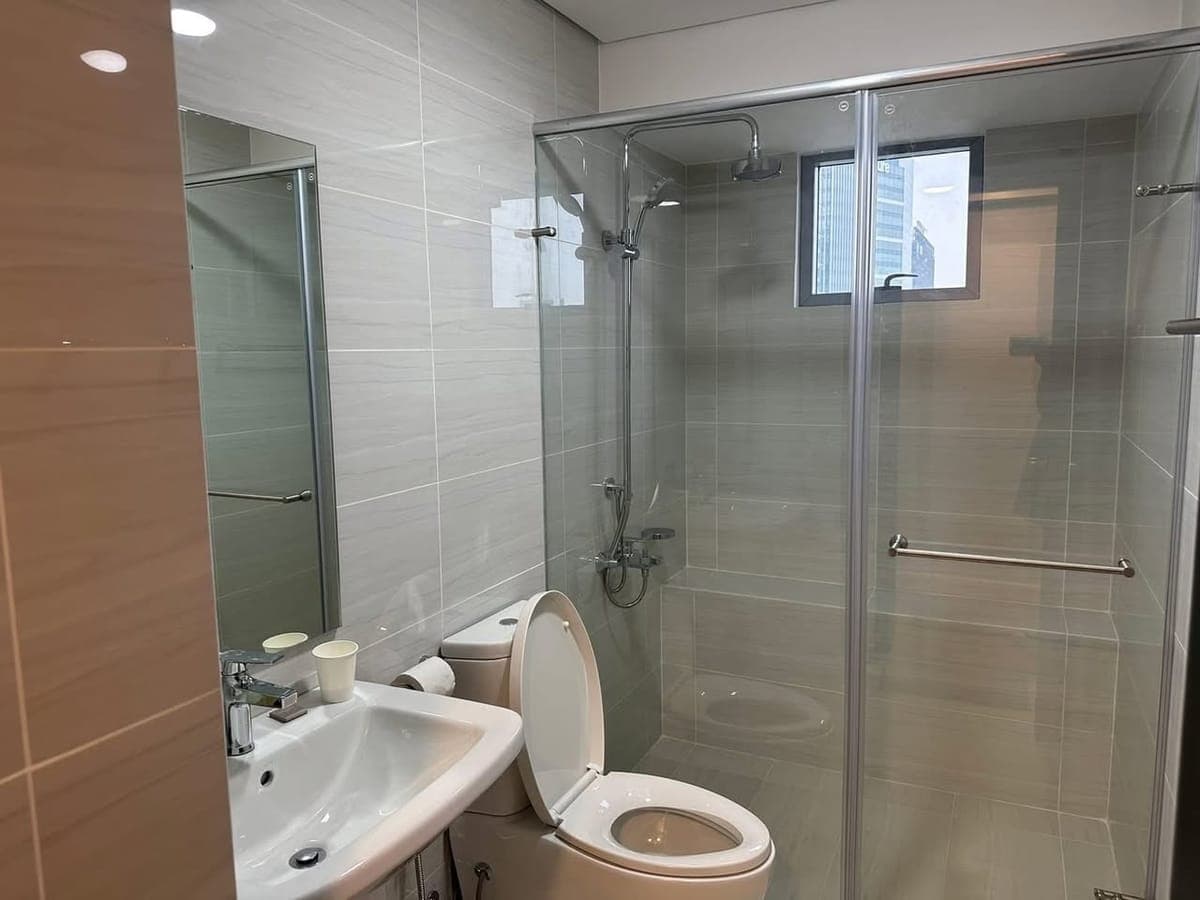 FOR RENT - PARK TRIANGLE RESIDENCES - photo 4