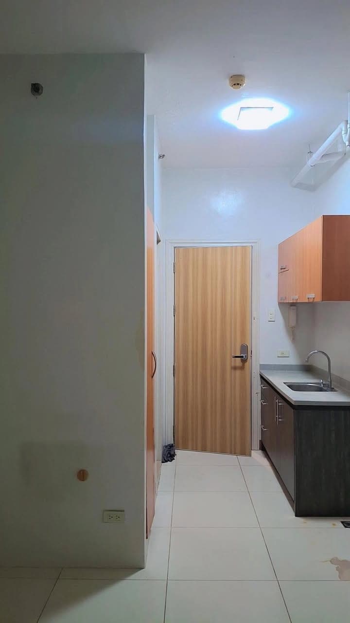 🏢 CONDO FOR RENT NEAR UST - photo 1