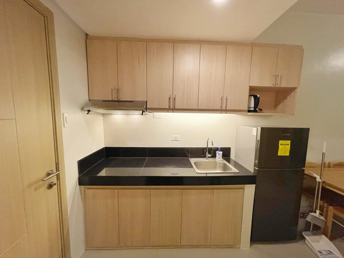 Work From Home Set Up Condo for rent - photo 1
