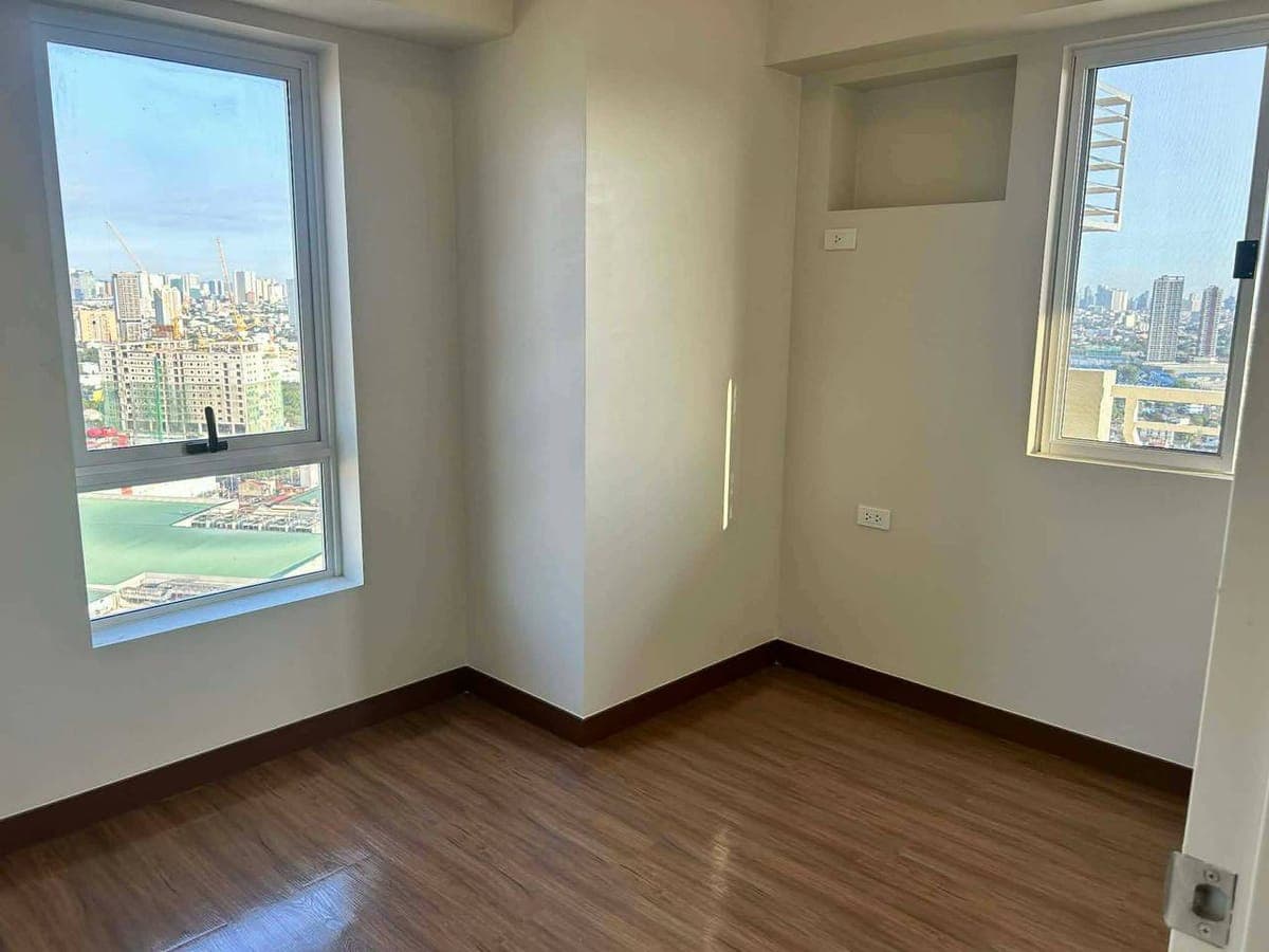 𝐅𝐎𝐑 𝐑𝐄𝐍𝐓: 3 Bedroom Bare Unit at DMCI Cameron, Quezon City - photo 5