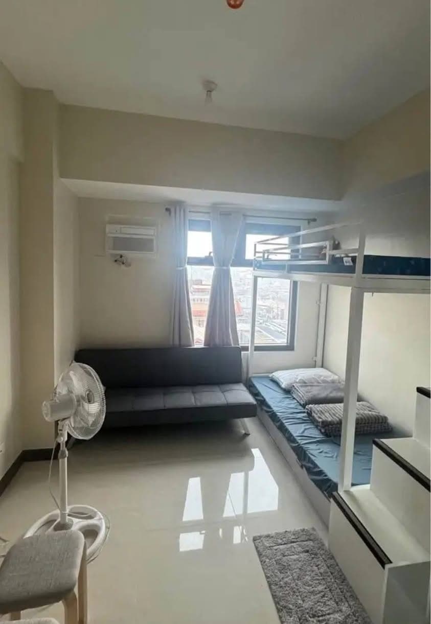 FOR RENT / SALE – Brand New Condo Unit at Aurora Escalades Cubao - photo 1