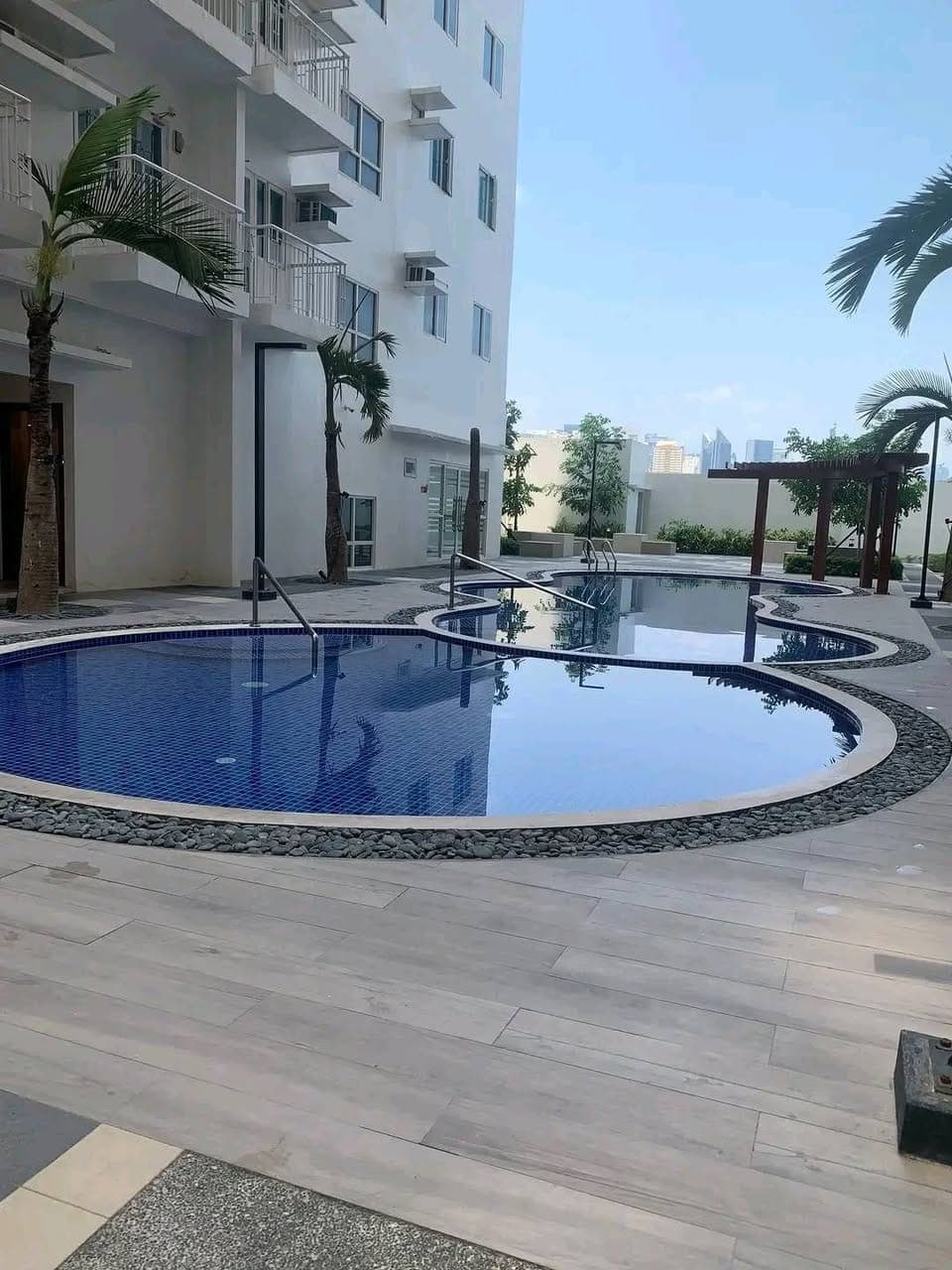 🏙️ QUANTUM RESIDENCES – STUDIO UNITS FOR RENT ✨ - photo 2