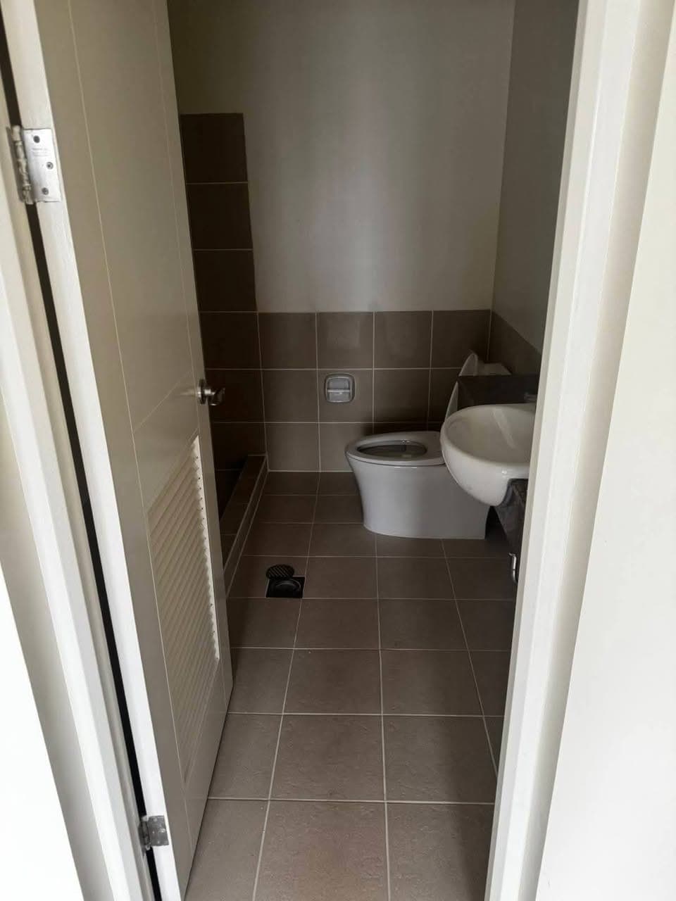 For rent! 2 bedroom brandnew unit in - photo 4