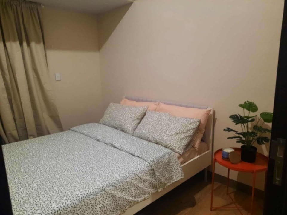 For Rent or For Sale: Fully Furnished 1BR Unit with Balcony at Park McKinley West, BGC - photo 1