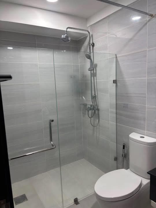 FOR RENT: THE VERANDA STUDIO UNIT (female) - photo 5