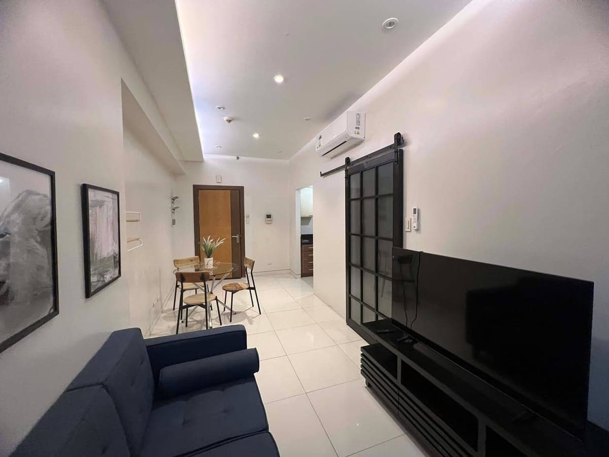 Eight Forbes Town - photo 2