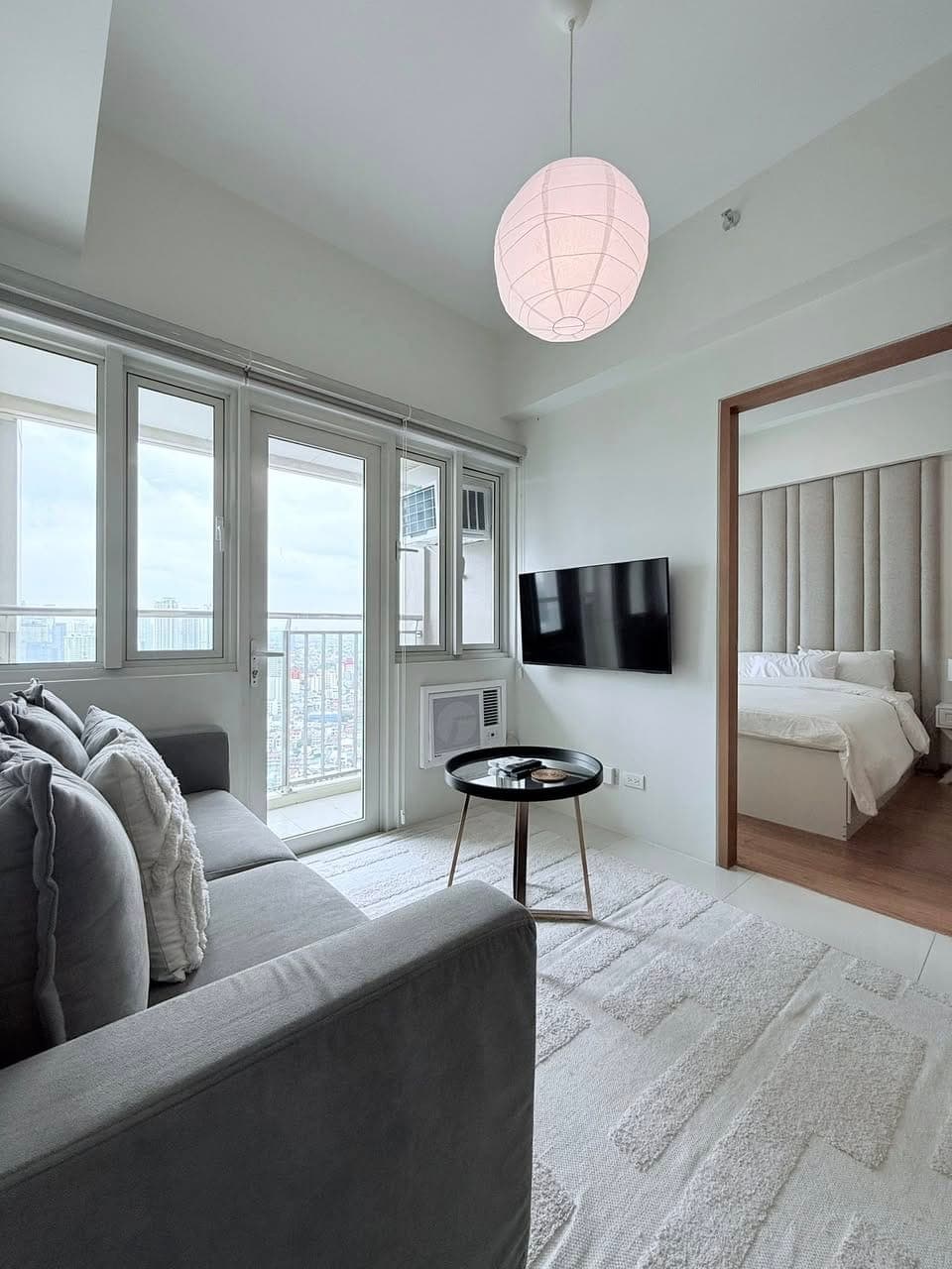 For Rent: Times Square West BGC - photo 3