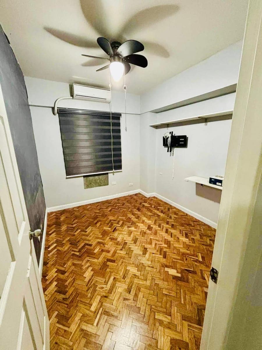 ❗️LAKEVIEW MANORS❗️ - photo 5