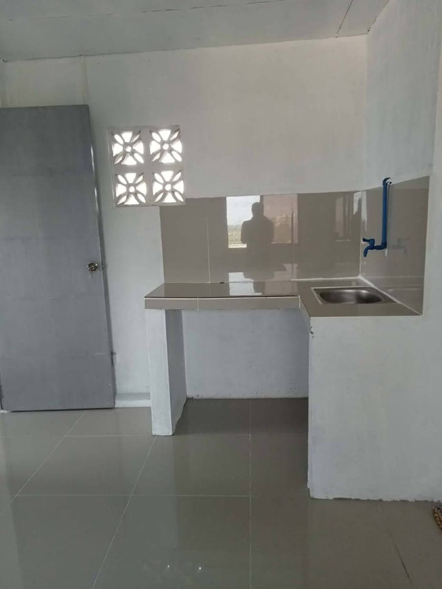 For Rent - photo 3