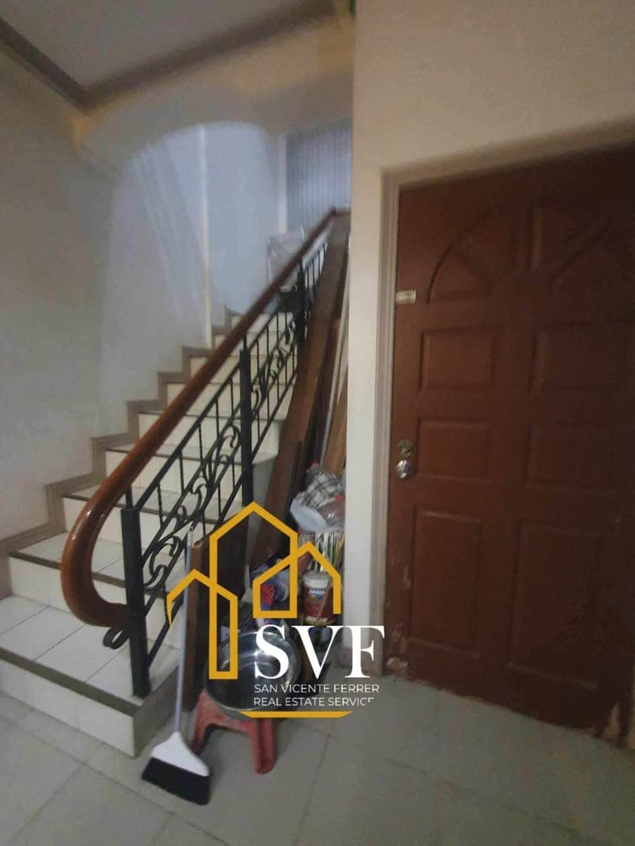 House for rent - photo 1