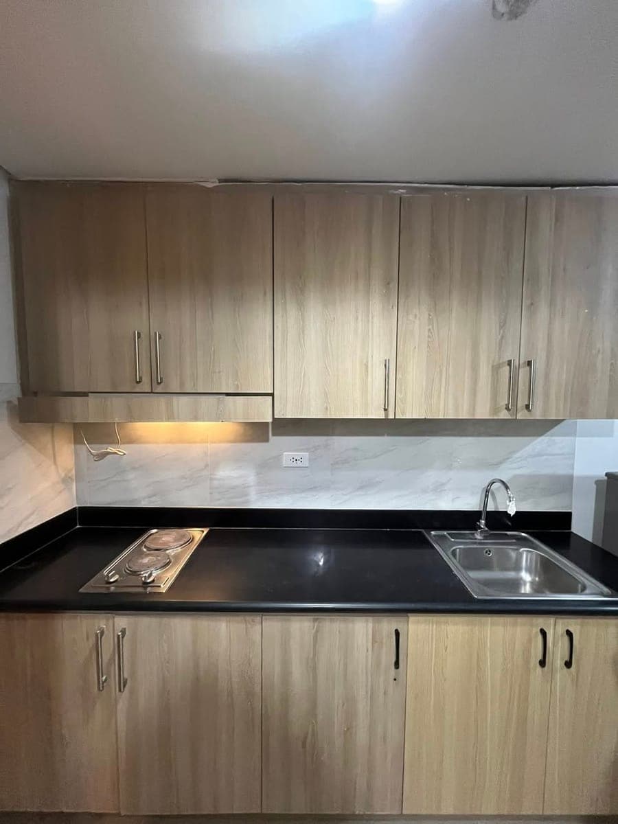 CONDO SHARING - 5 mins away to MOA - FREE UNLI WIFI - FREE WATER BILL - FREE GYM/POOL - photo 2