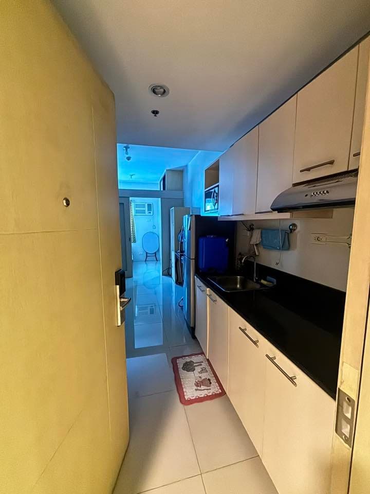 Blue residences Katipunan - photo 1