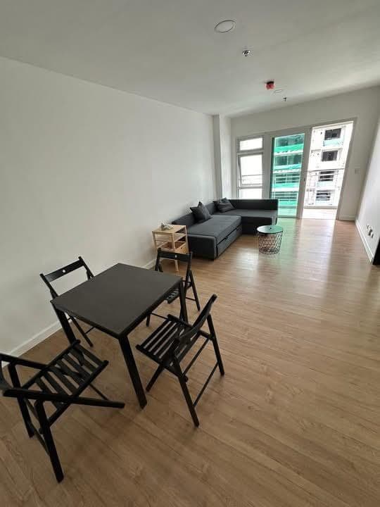 FOR RENT: THE VERANDA 1 BEDROOM - photo 1