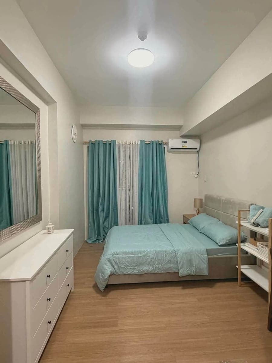 🌟 Modern city living in the heart of CDO with stunning high-floor views! - photo 1