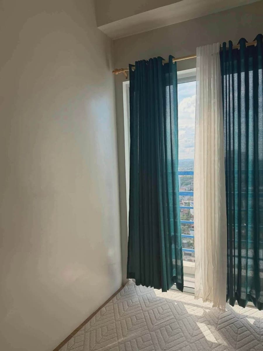 🌟 Modern city living in the heart of CDO with stunning high-floor views! - photo 2