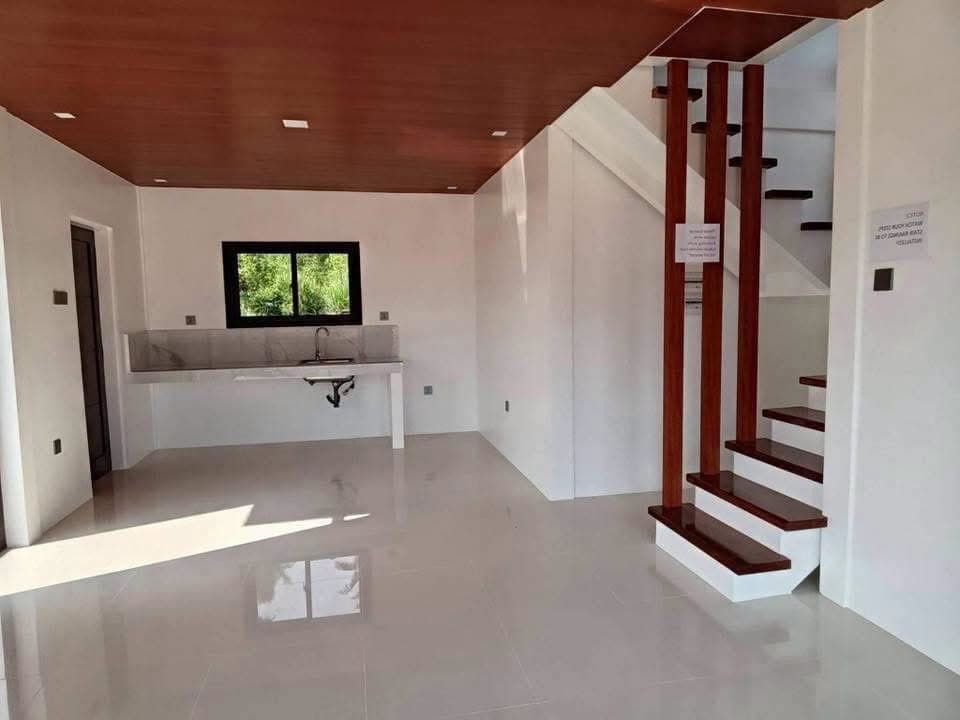 🏡✨ Looking for a home in a peaceful and secure community? - photo 3