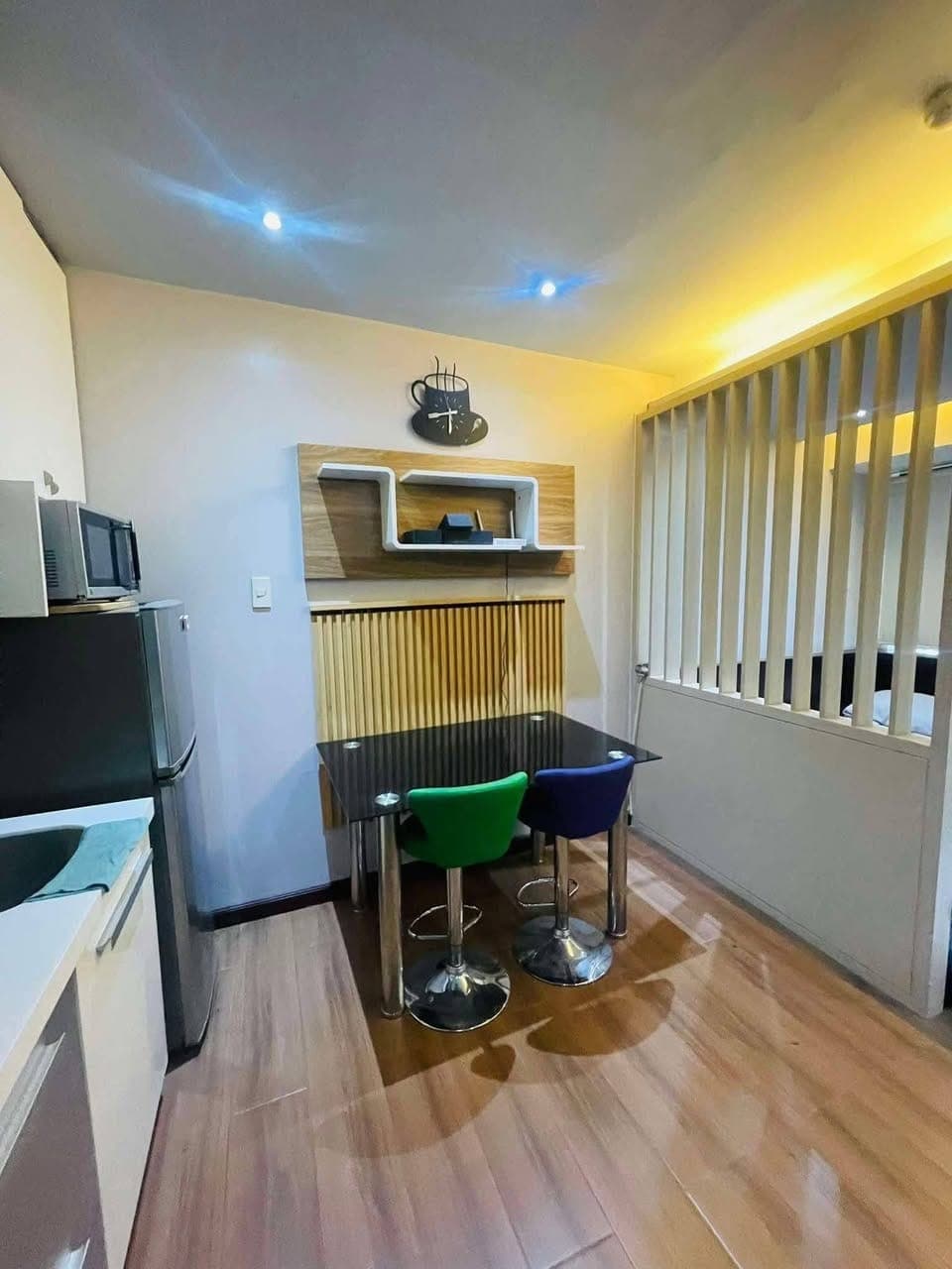 ₱22K MONTHLY‼️ | STUDIO WITH BALCONY AT KNIGHTSBRIDGE RESIDENCES, MAKATI - photo 2