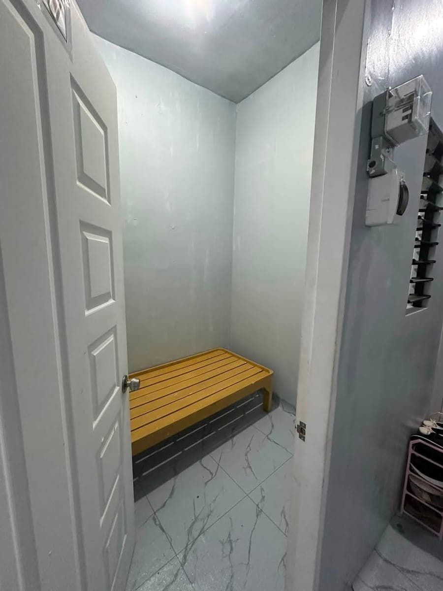 ROOM FOR RENT - photo 3