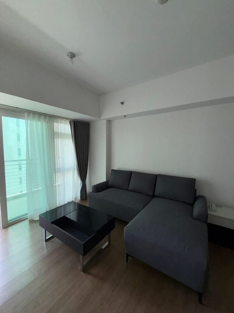 FOR RENT : THE VERANDA 1 BEDROOM - photo 1