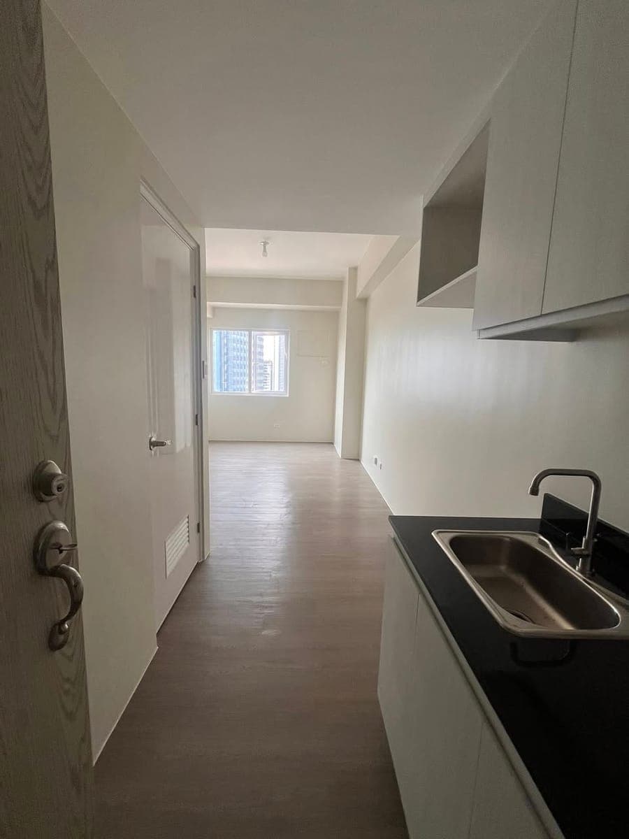 ✨ Studio Unit for Rent in Katipunan ✨ - photo 1